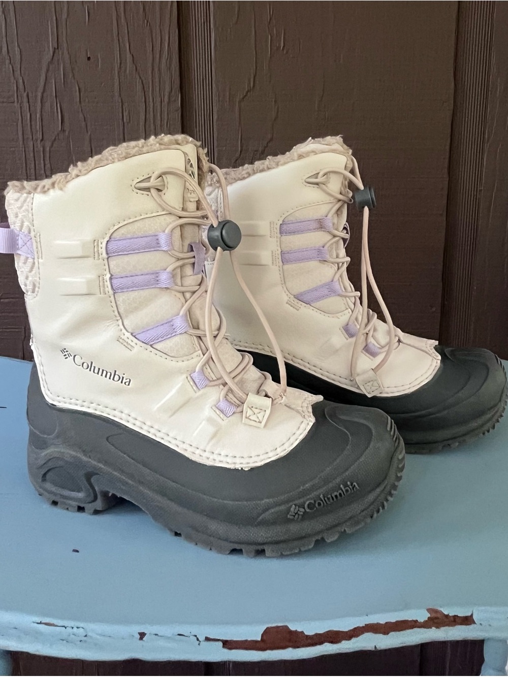 Columbia Bugaboot Celsius Youth Cream and Lavender Winter Boots - Size 4Y